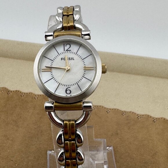 Vintage Fossil Women’s Two tone Gold and all Stainless Steel Watch - Picture 7 of 8